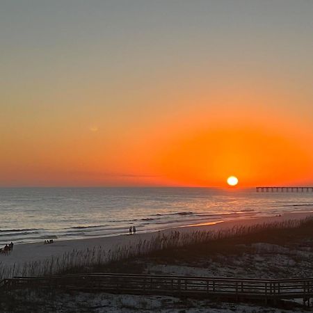 Sand Dollar E200 Pensacola Beach Bagian luar foto